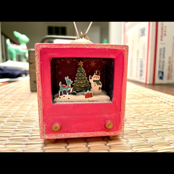 Target Wondershop Retro TV Ornament. NWT. - Picture 3 of 3